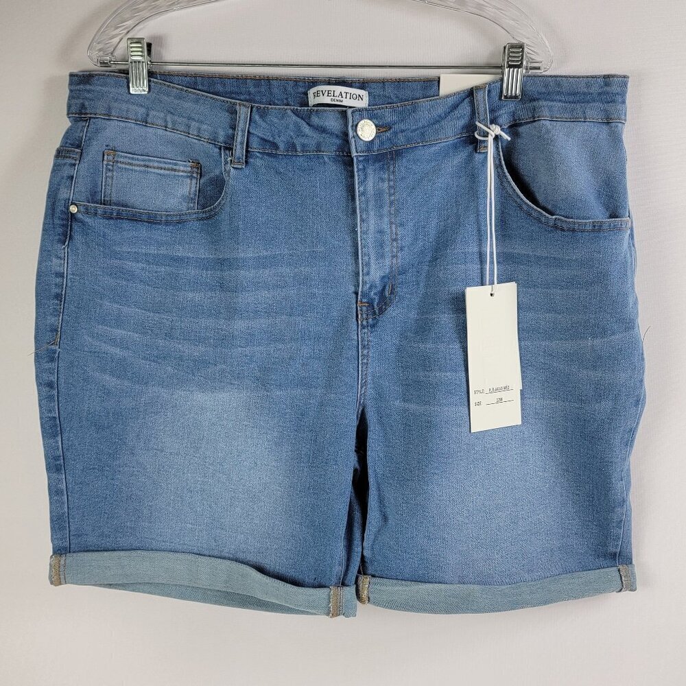 Revelation Denim Shorts Women's Plus Petite 22W Blue High Rise Embroidered